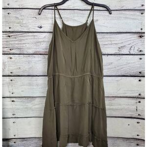 American Eagle Outfitters Green Tiered Camisole Top